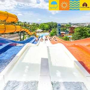 piazza-com-acesso-ao-acqua-park-cn.caldasnovashotels.com/